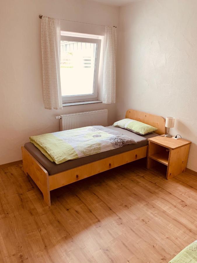 Ferienwohnung Bad Camberg - Apartment 3 Hoelzer Exterior foto